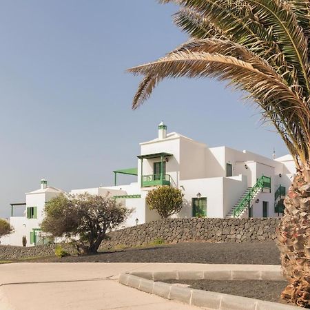 Appartamento Apartamento Om Con Piscina Y Vistas Al Mar Costa Teguise Esterno foto